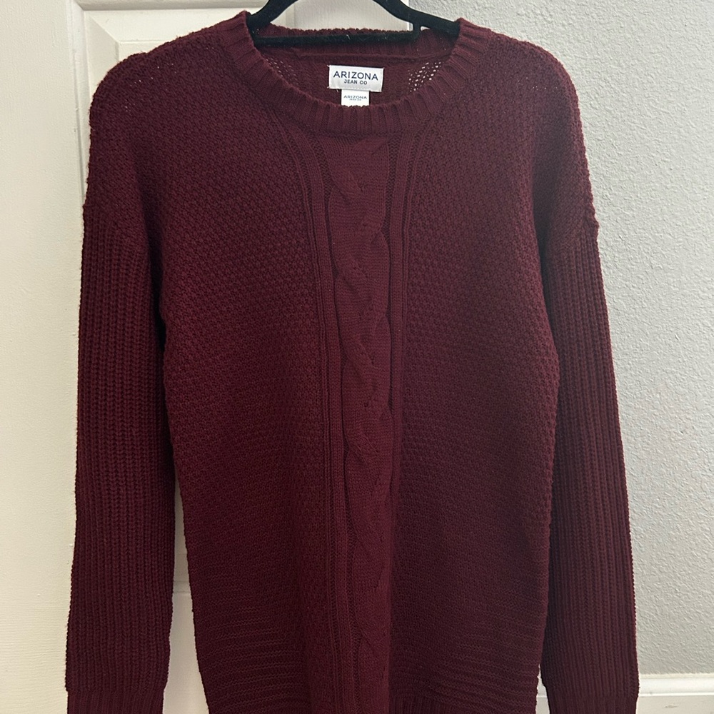 Arizona Jean Company Women’s Burgundy Crewneck Sweater